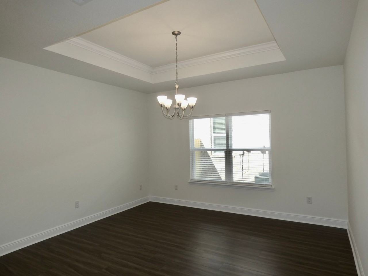 4721 Majestic Palm St - Photo 5 of 24
