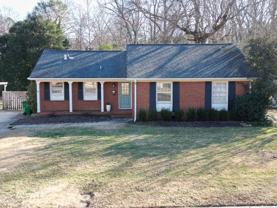 1726 Edgewater Dr - Photo 1 of 1