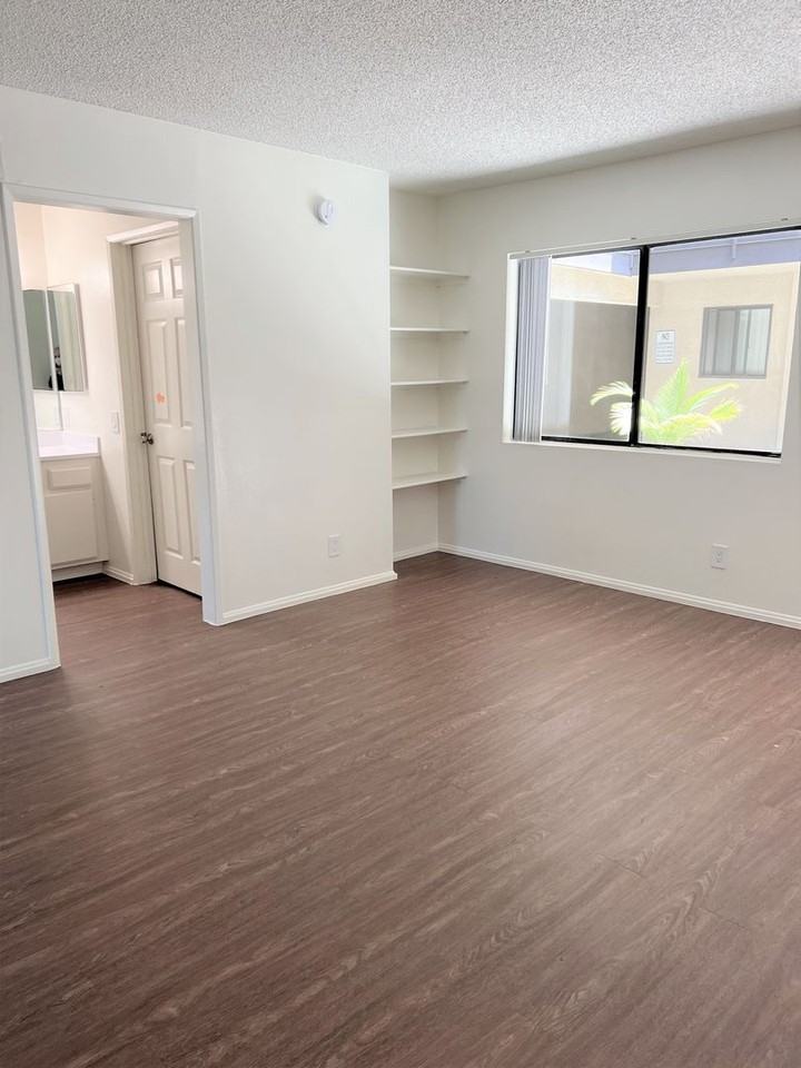 119 - Photo 2 of 9