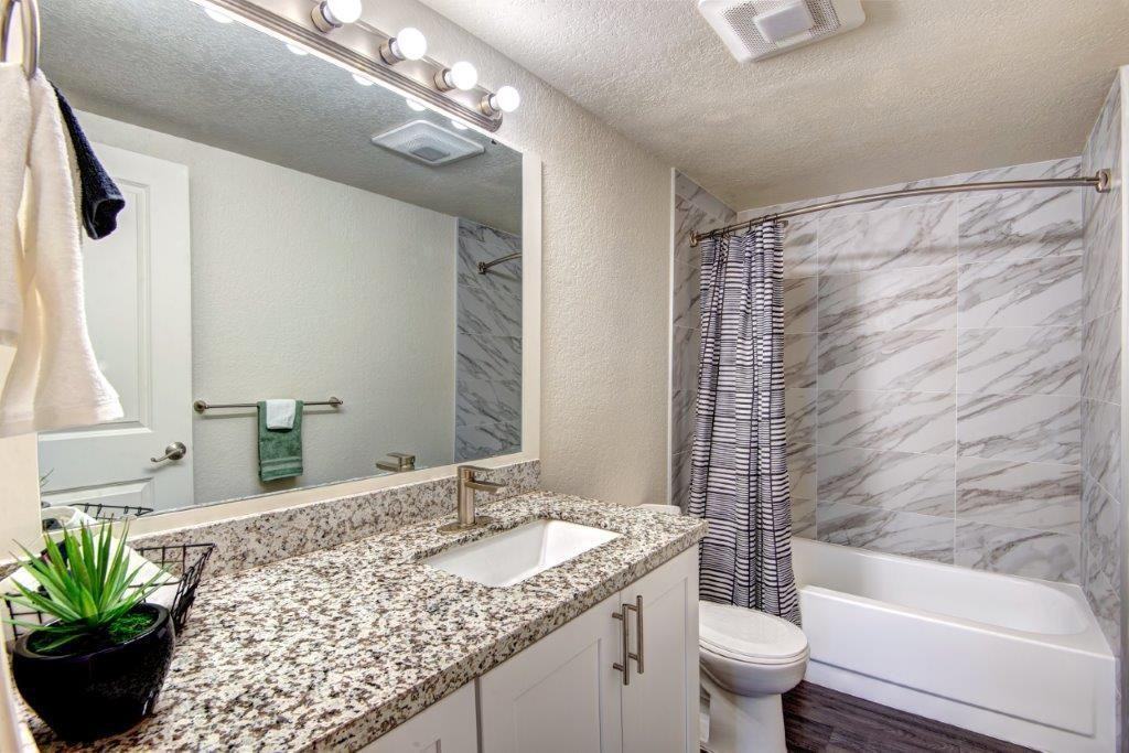10290 Ne 12th St - Photo 2 of 20
