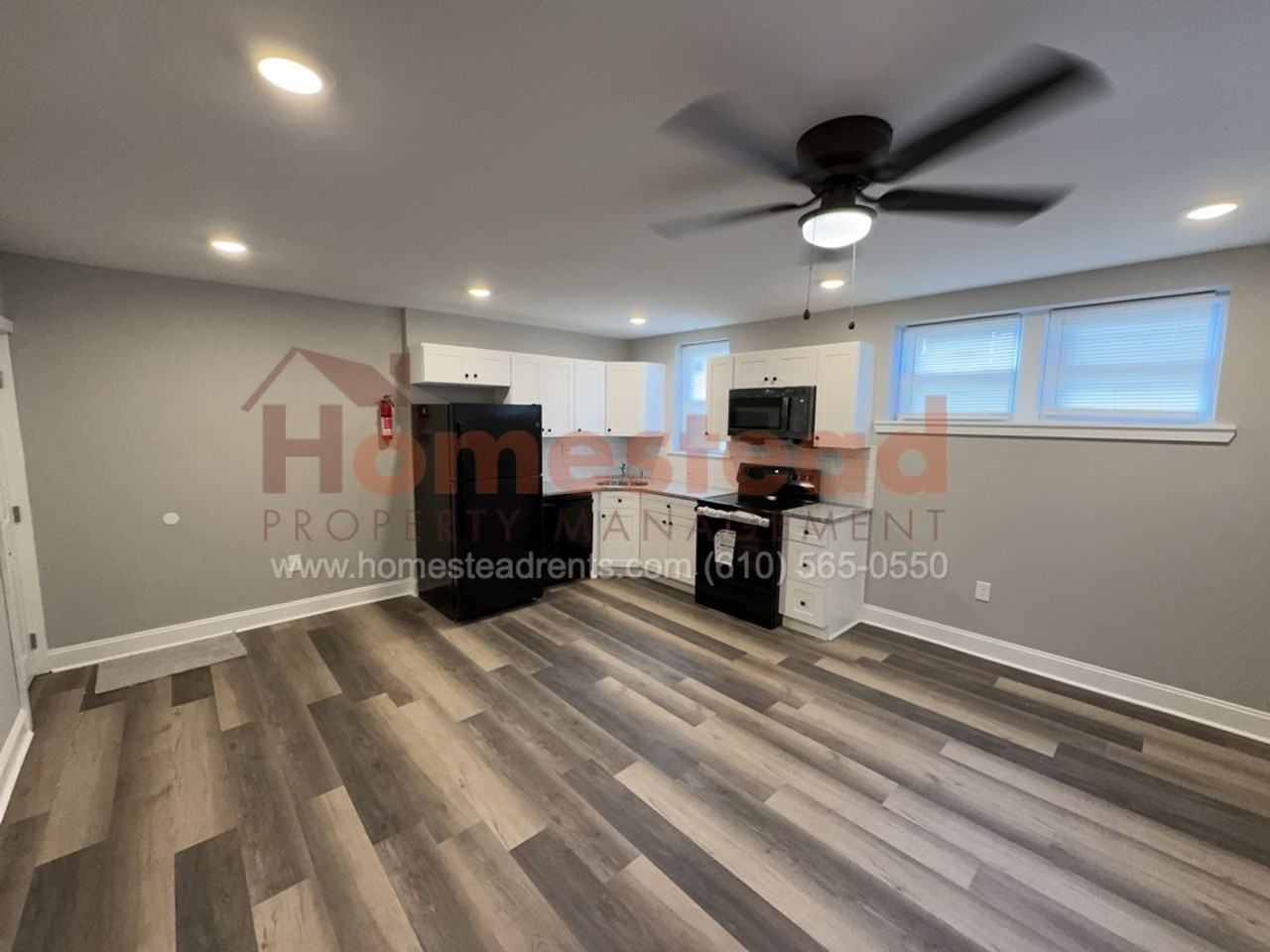204 E Marshall Rd - Photo 3 of 24