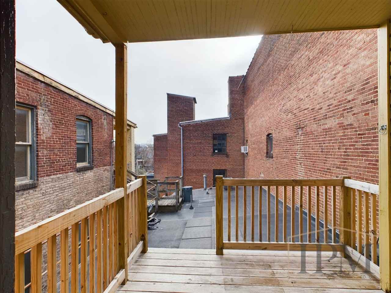 324 W Market St - Photo 3 of 9