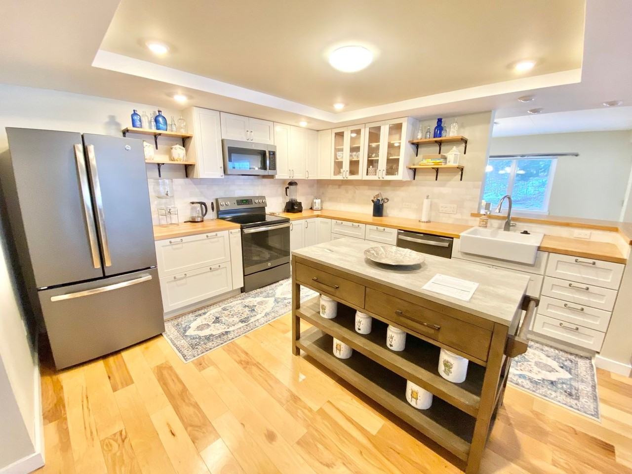 54 E Redrock Dr - Photo 2 of 30