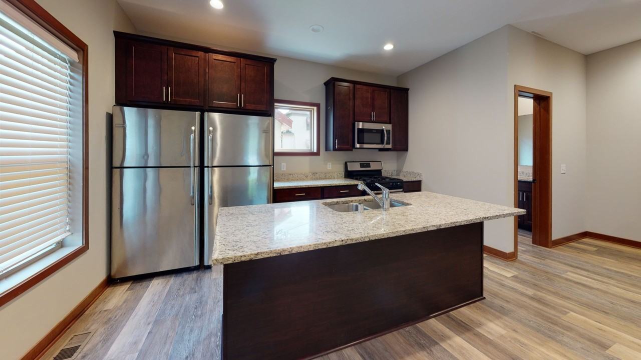 917 Southeast 7th Avenue