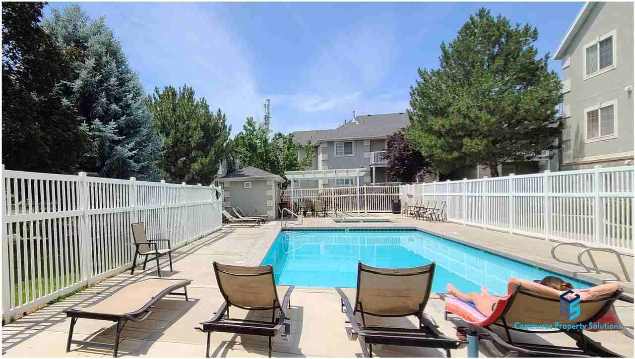 1264 W 1480 N - Photo 3 of 7