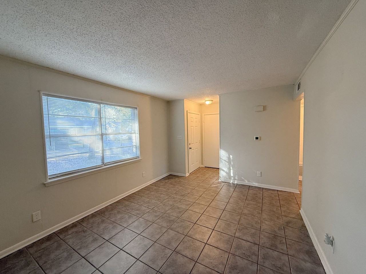 5820 Sanders Ave #T - Photo 2 of 18