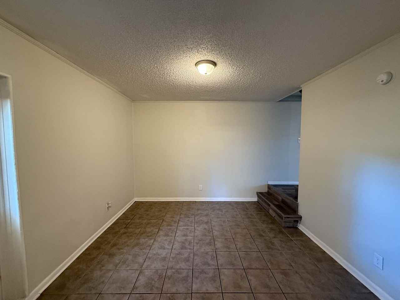 5820 Sanders Ave #T - Photo 6 of 18