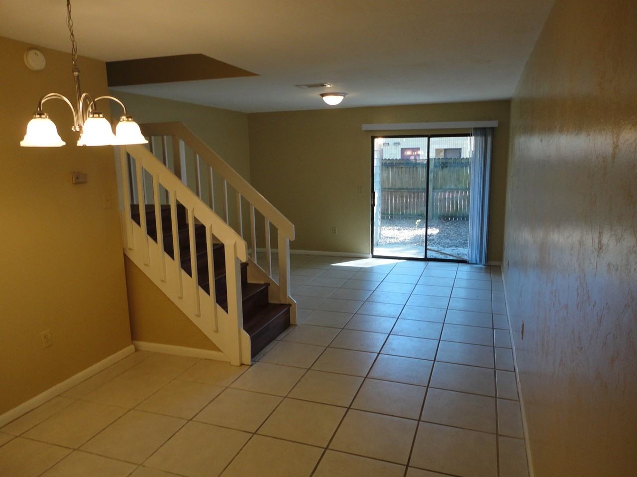 2149 Sw 39th Way - Photo 3 of 13