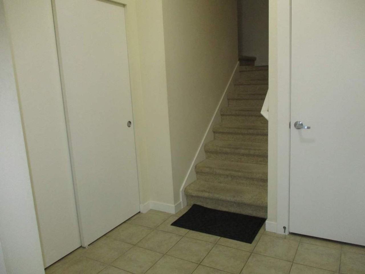 2359 Yakima Ave - Photo 3 of 29