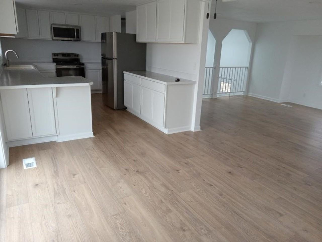 586 Ne Bean Dr - Photo 7 of 15