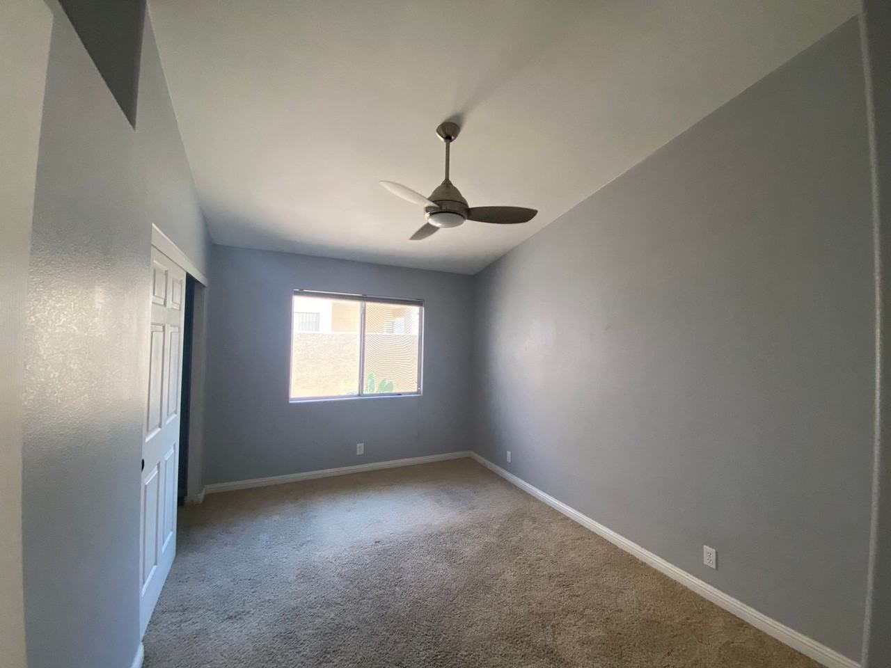 1038 Armillaria St - Photo 5 of 16