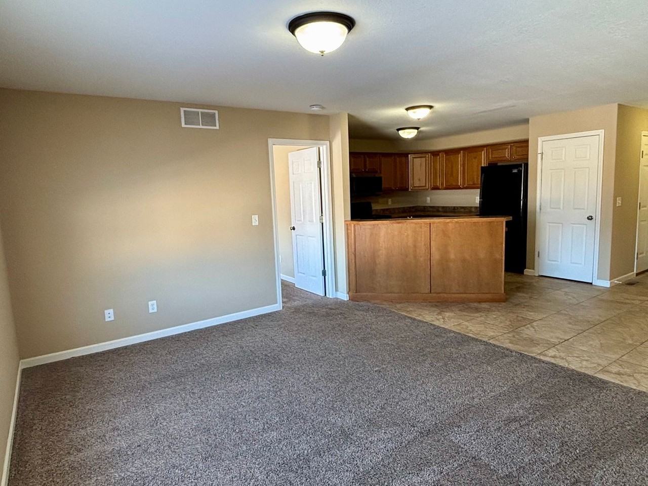 2511 Butterfield Ct - Photo 7 of 27