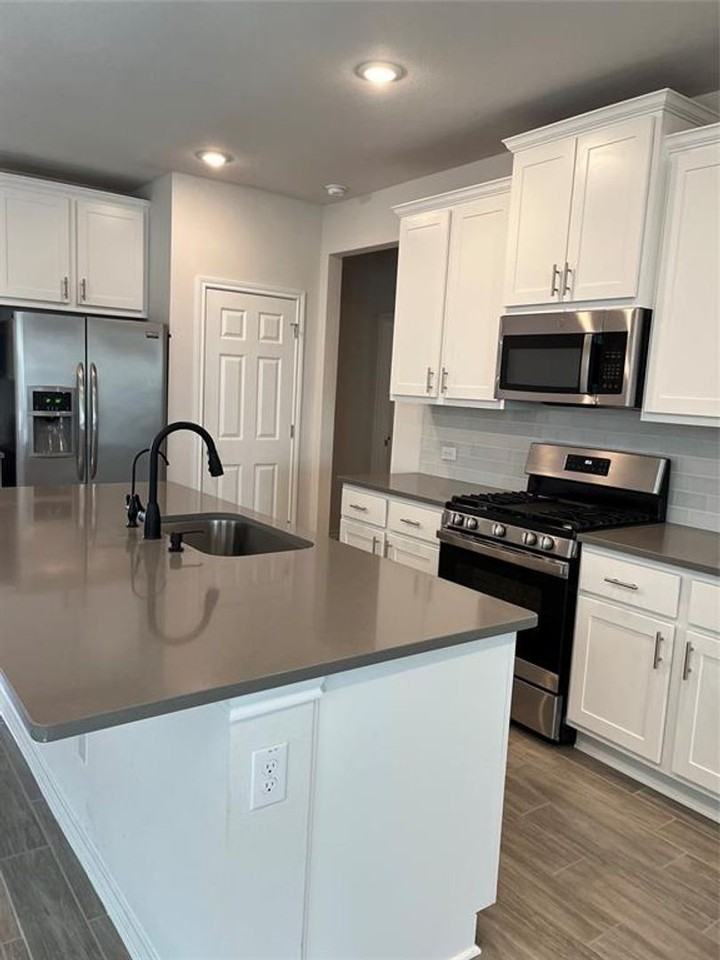 173 Nettletree Dr - Photo 5 of 18