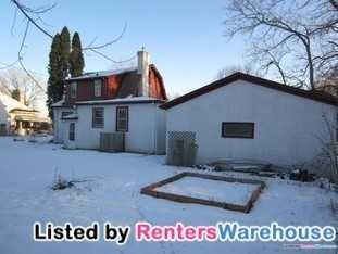 439 W Wheelock Pkwy - Photo 2 of 13