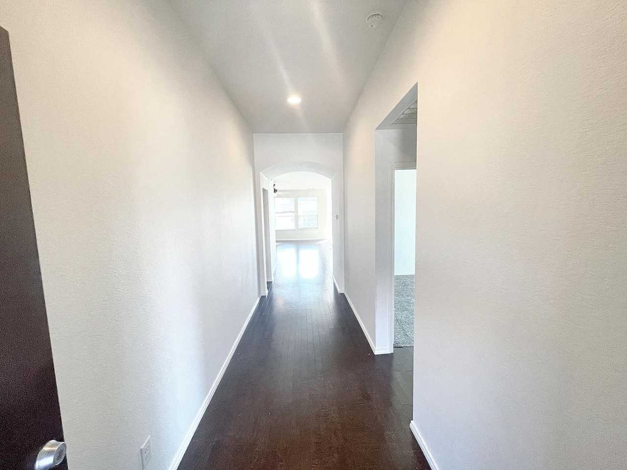 512 Stableford St - Photo 5 of 37