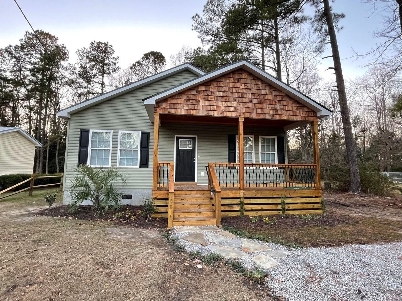 135 Oak Log Lake Rd - Photo 2 of 11