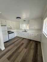 Oceanside Manor - Photo 1 of 1