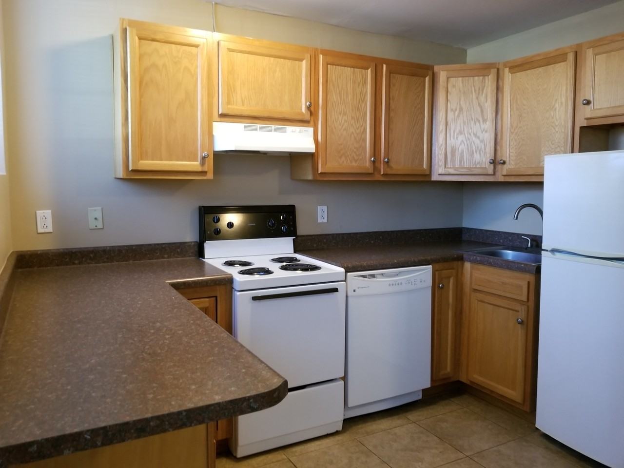 Historic Garrison Flats Apartments - Photo 3 of 29