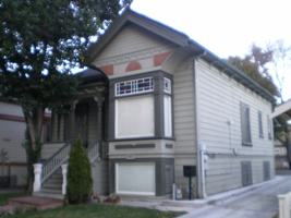 featured image of 382 S 10th St