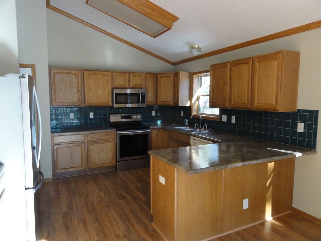 30856 Kings Valley Way - Photo 5 of 29
