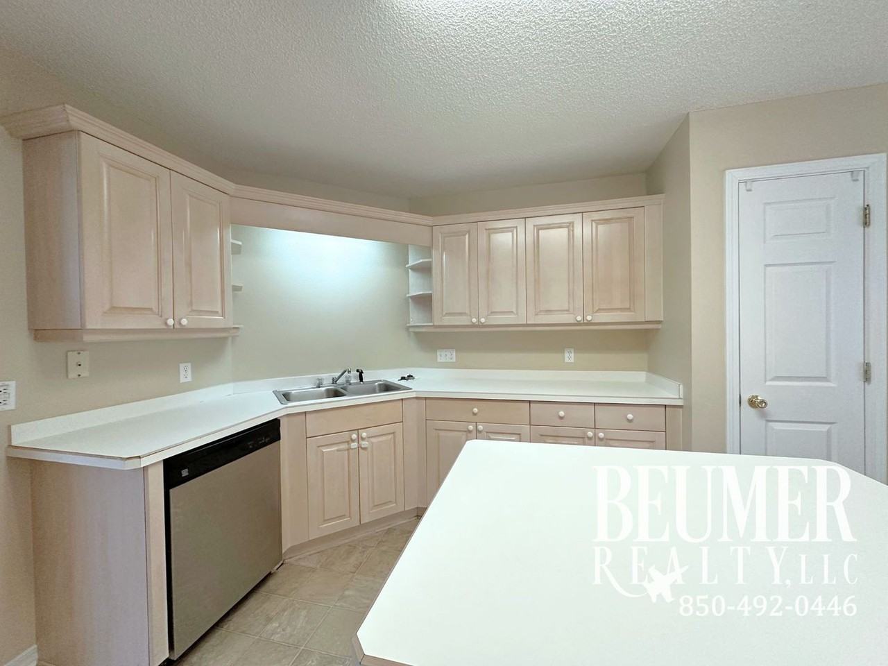 1907 Coral Island Rd - Photo 3 of 26