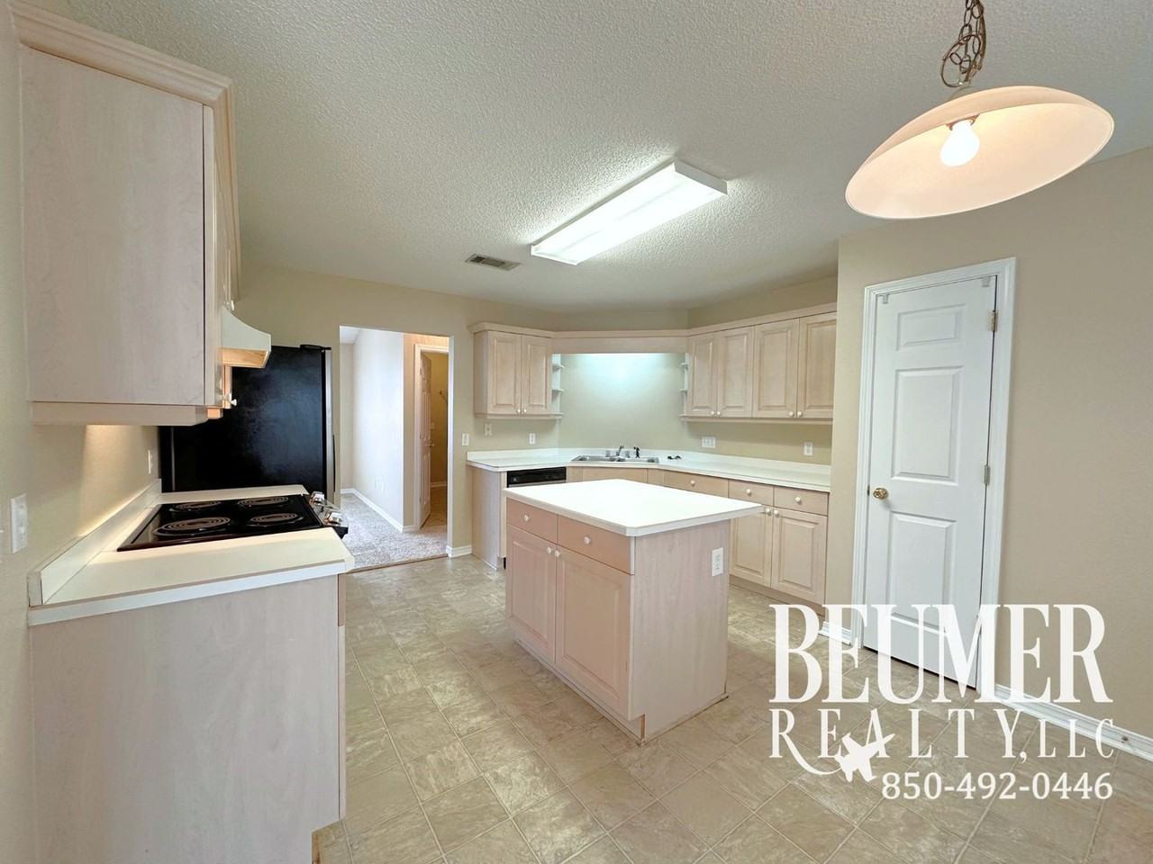 1907 Coral Island Rd - Photo 5 of 26