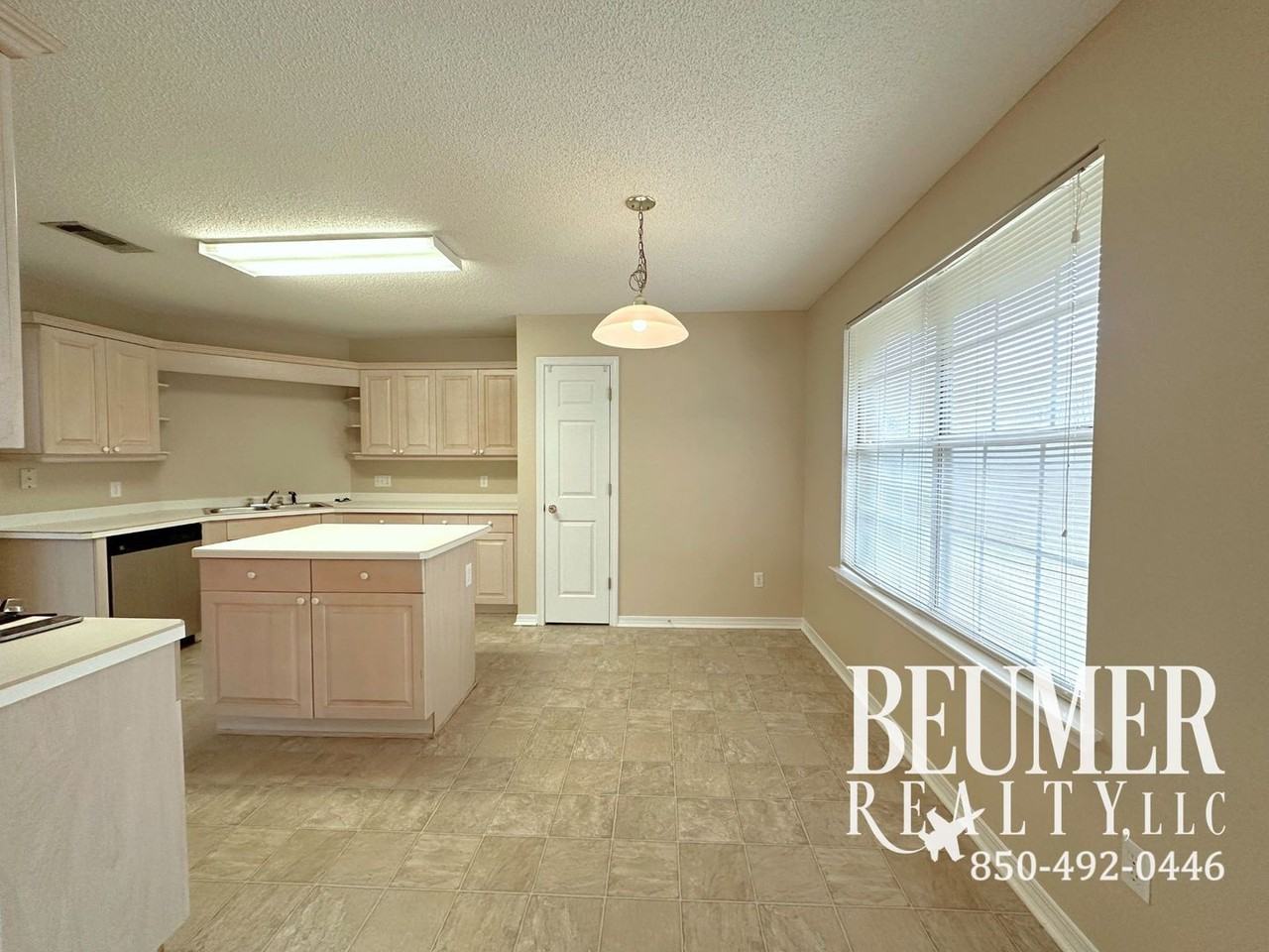 1907 Coral Island Rd - Photo 6 of 26