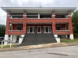 featured image of 107 Charles St