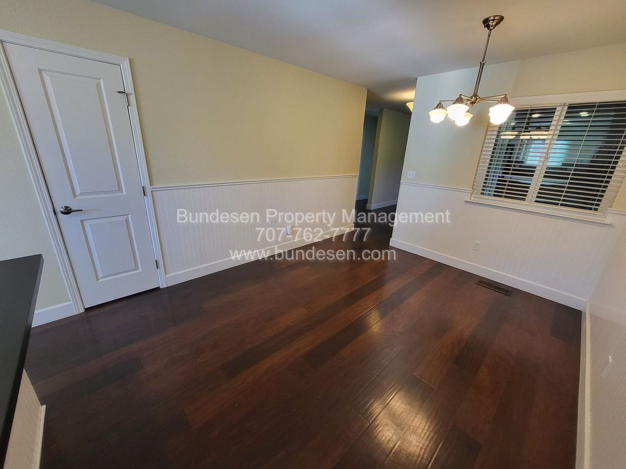 19019 5th St W - Photo 3 of 18