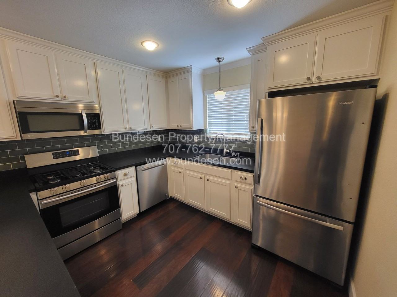 19019 5th St W - Photo 4 of 18