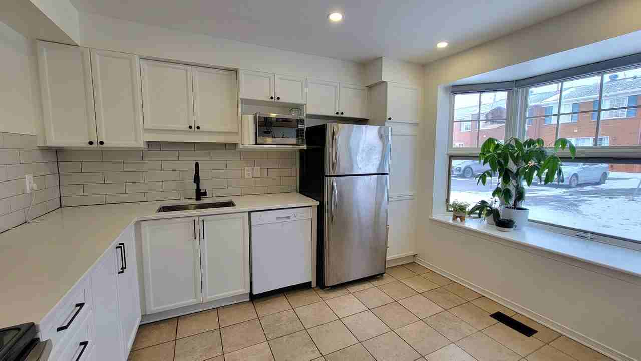 199 Monterey Drive - Photo 4 of 13