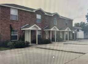 106 Bluebonnet St - Photo 1 of 1