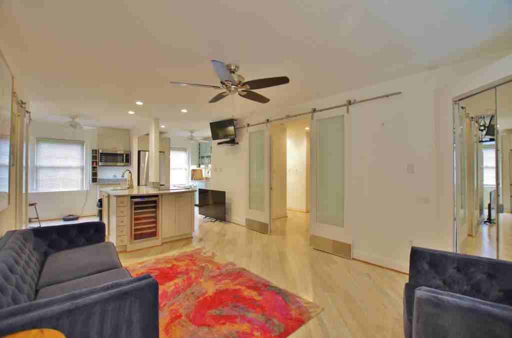 2407 Arlington Blvd ##102 - Photo 2 of 20