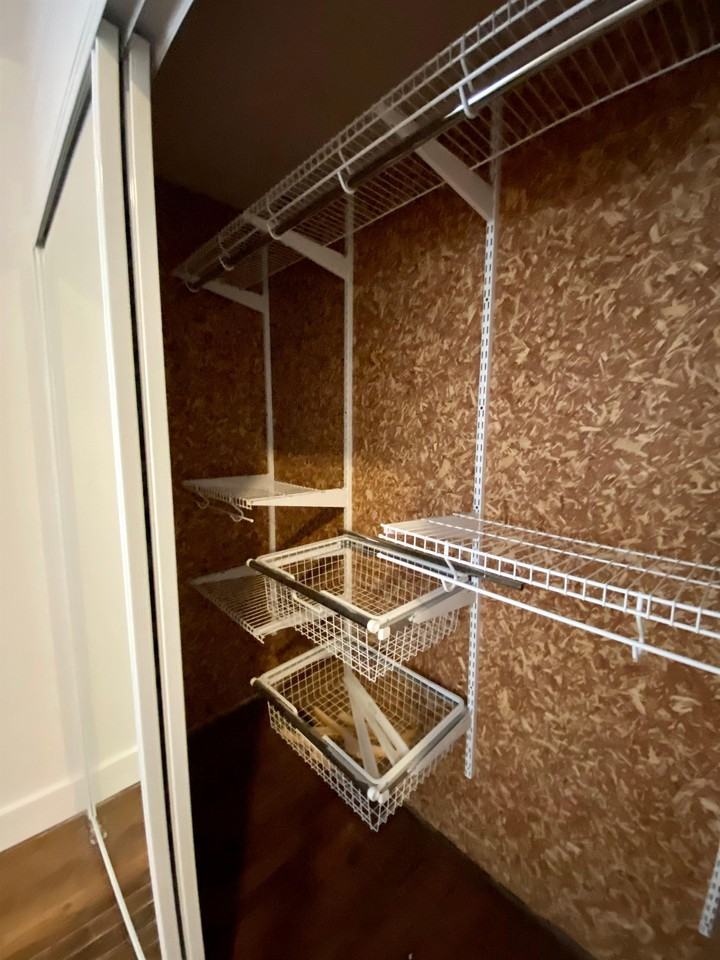 710 E 92nd St - Photo 3 of 18