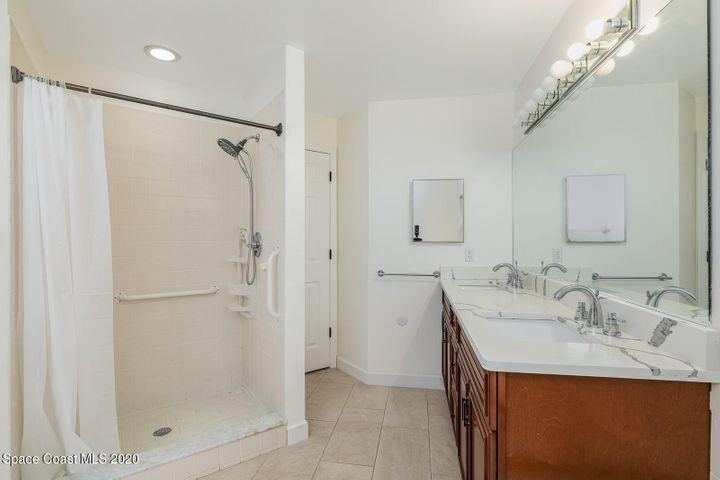 1225 Ambra Dr - Photo 2 of 12