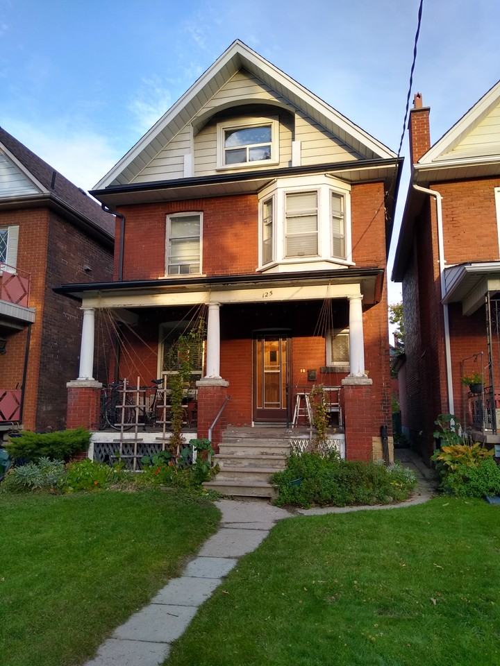 123 Mavety Street - Photo 2 of 18