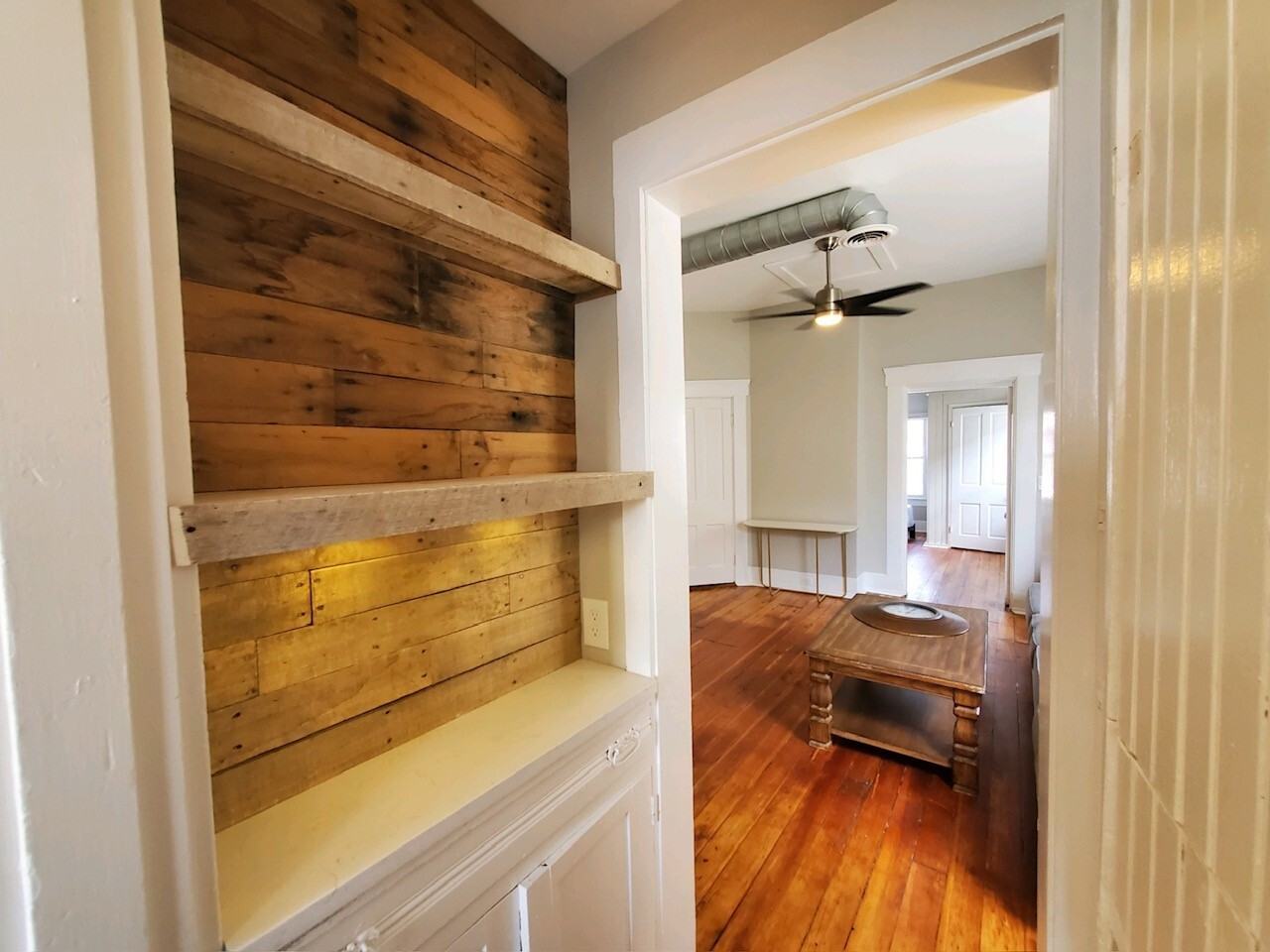 1114 Columbia St #2 - Photo 7 of 12