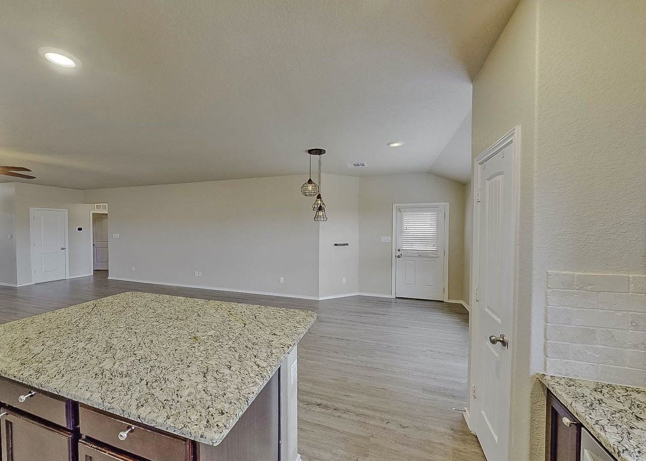 1972 Bluethroat - Photo 4 of 17