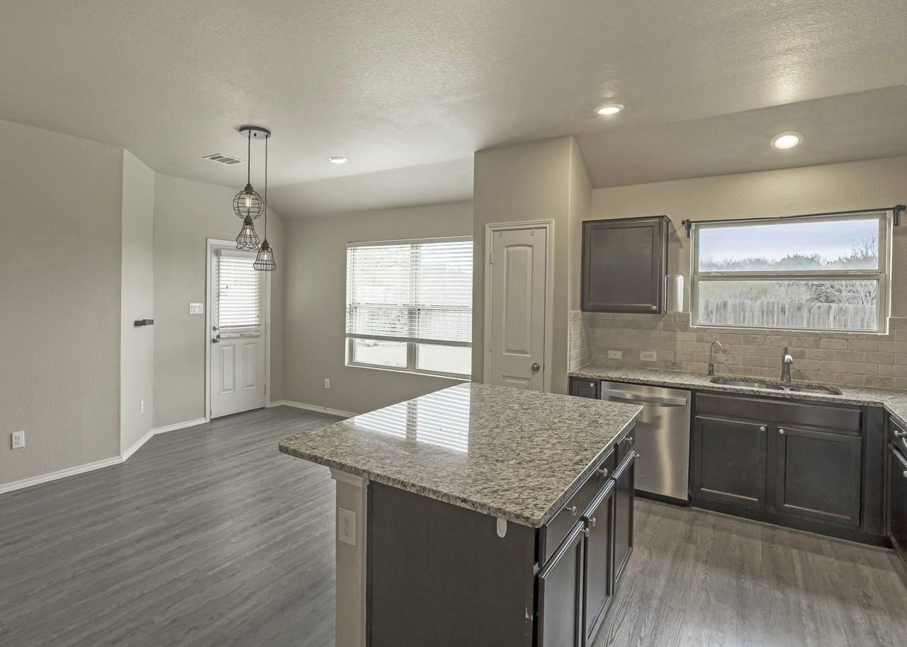 1972 Bluethroat - Photo 6 of 17