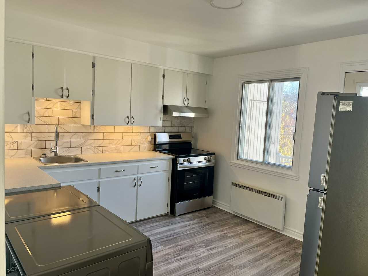 5780 Rue de Jumonville - Photo 2 of 12