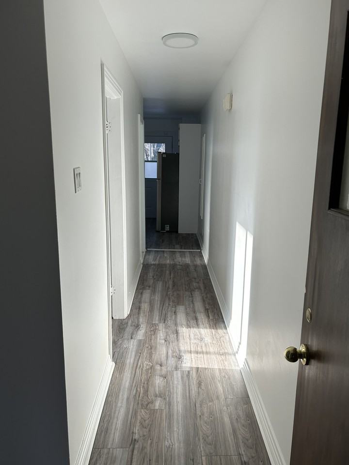 5780 Rue de Jumonville - Photo 3 of 12