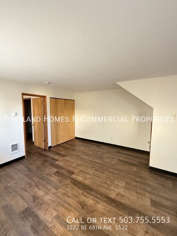 1522 Ne 68th Ave - Photo 3 of 13