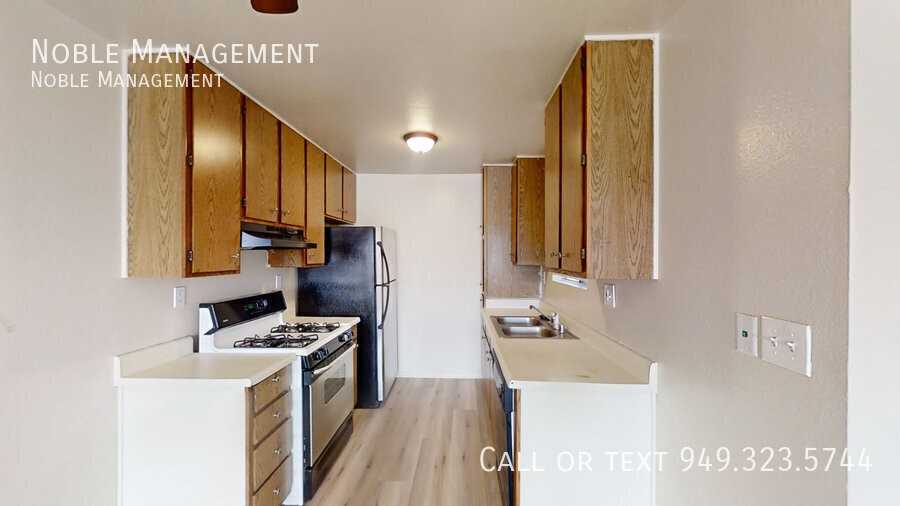 22 E Market St #D - Photo 2 of 10
