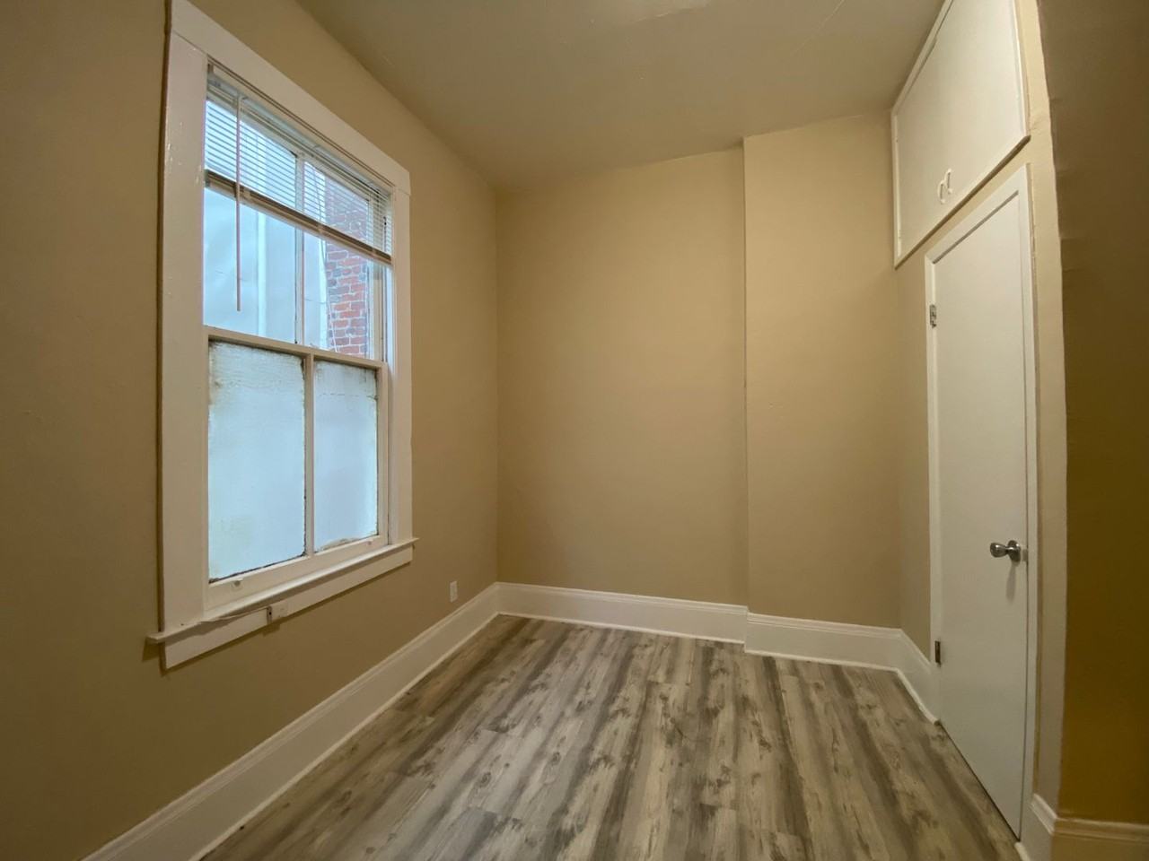 124 Waverly Pl #309 - Photo 3 of 13