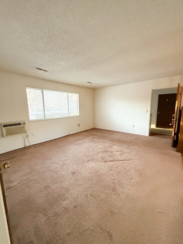 2023 9th Ave N #2 - Photo 5 of 6