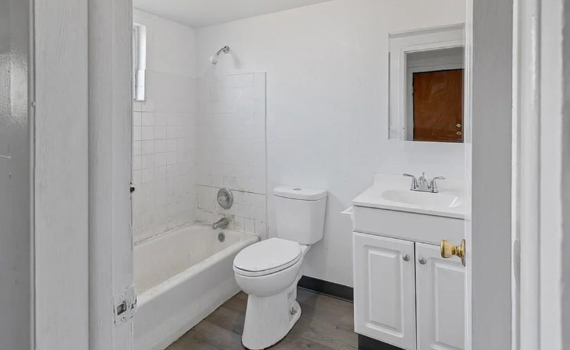 1509 Cypress St - Photo 6 of 8