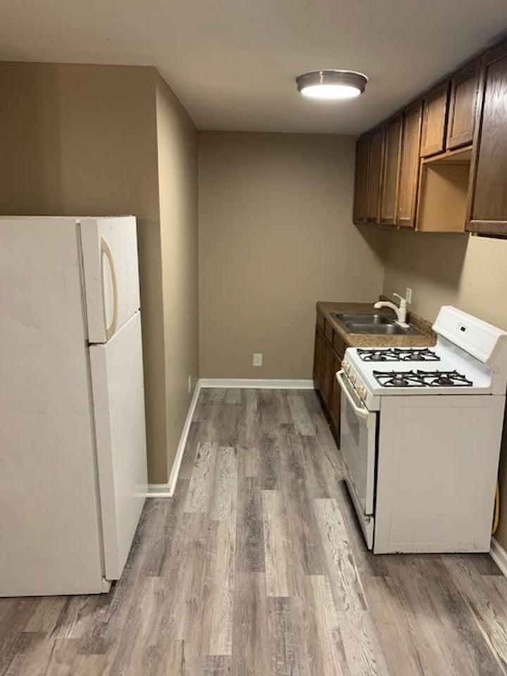 34 West St - Photo 6 of 13