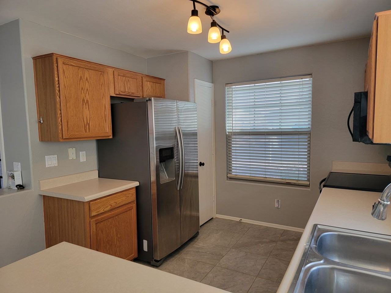 14862 W Aster Dr - Photo 6 of 19