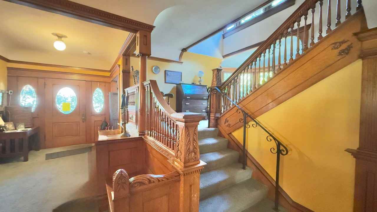 Durant Ave. 2318 - Photo 6 of 9