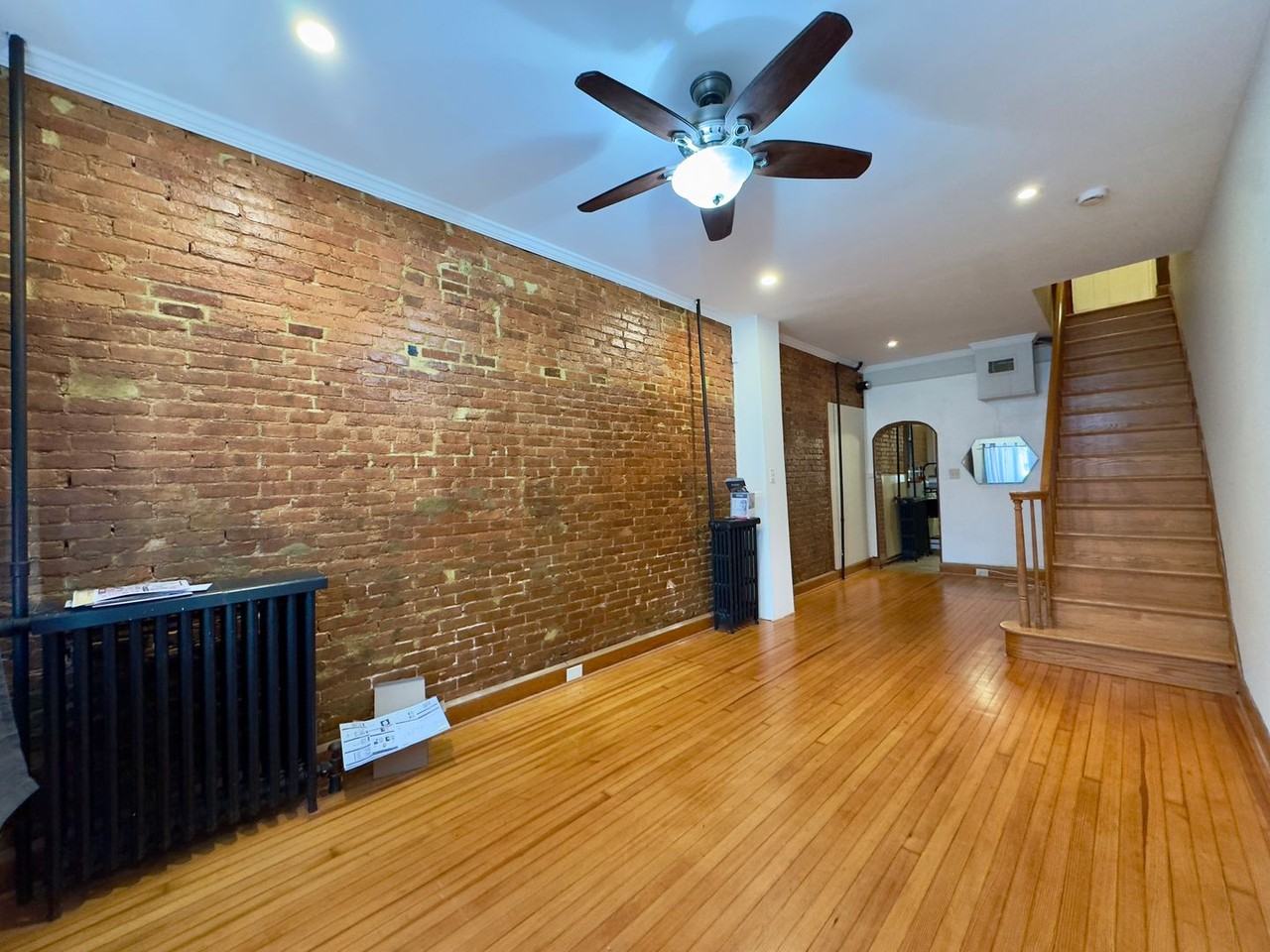 314 S Collington Ave - Photo 3 of 26
